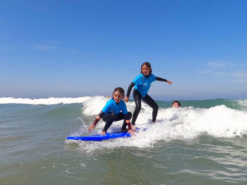 kids learn to surf in los angeles ca